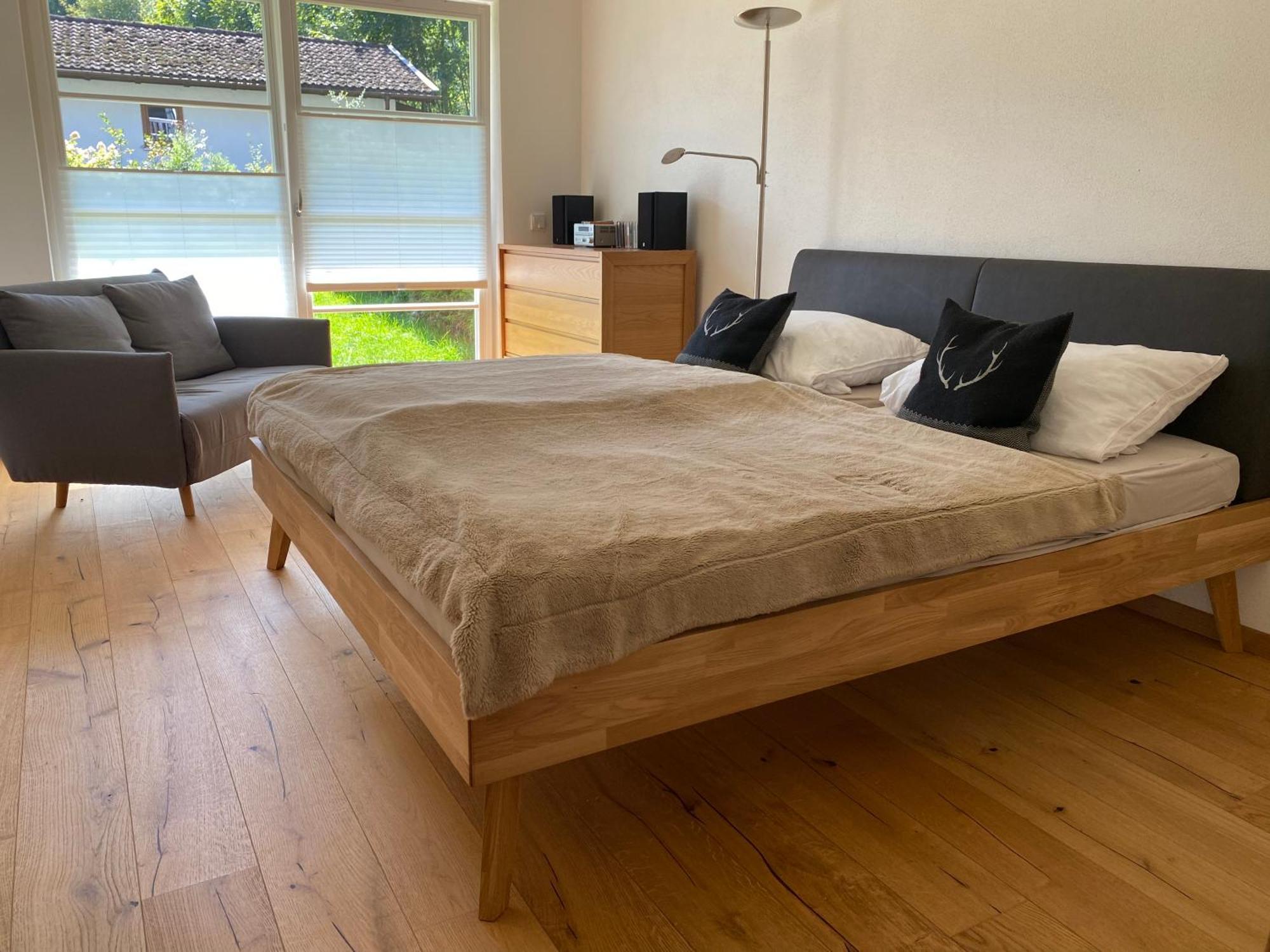 Moderne Gartenwohnung Mit Bergblick In Traumlage *